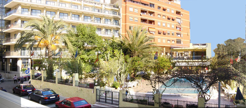 Hotel Cuco Бенидорм Екстериор снимка