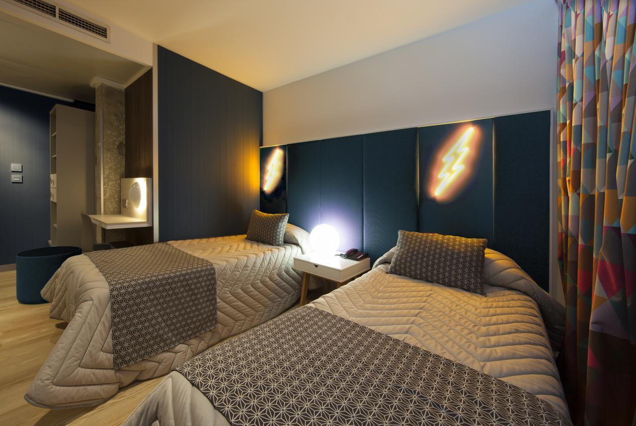Hotel Cuco Бенидорм Екстериор снимка