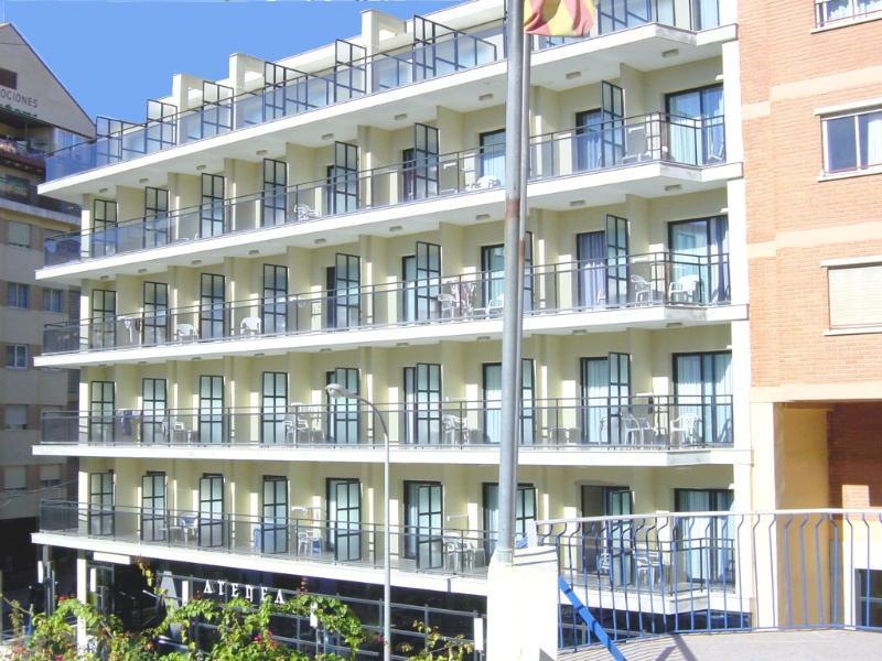 Hotel Cuco Бенидорм Екстериор снимка